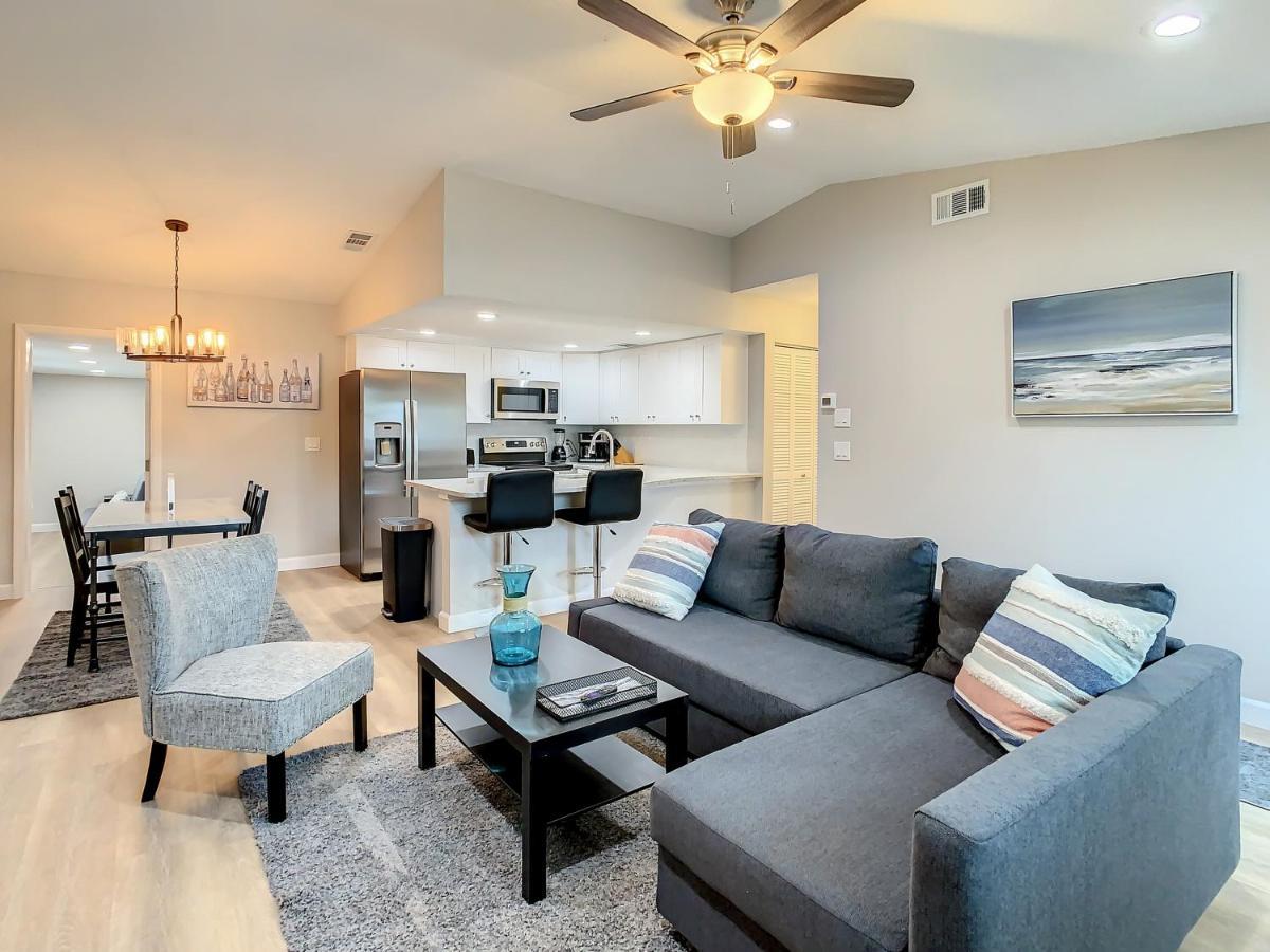 Crown Jewel Of Clearwater 10-15 Min To Beach 5 Min To St Pete Airport Villa Esterno foto